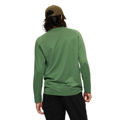 Men - Tech Long Sleeve Tee - Long Sleeves | Merrell US